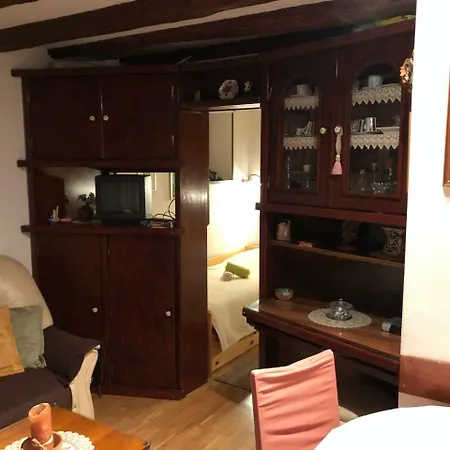 Andrea Center Apartment *